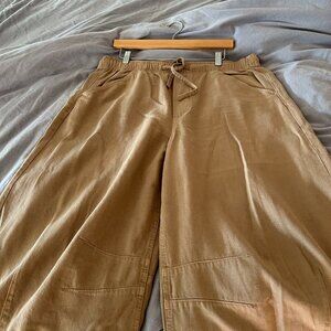 Mid Rise UltraSoft Easy Horseshoe Jeans